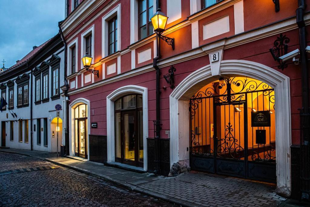 Exclusive Gaono Apartment In The Heart Of Old Town 빌뉴스 외부 사진