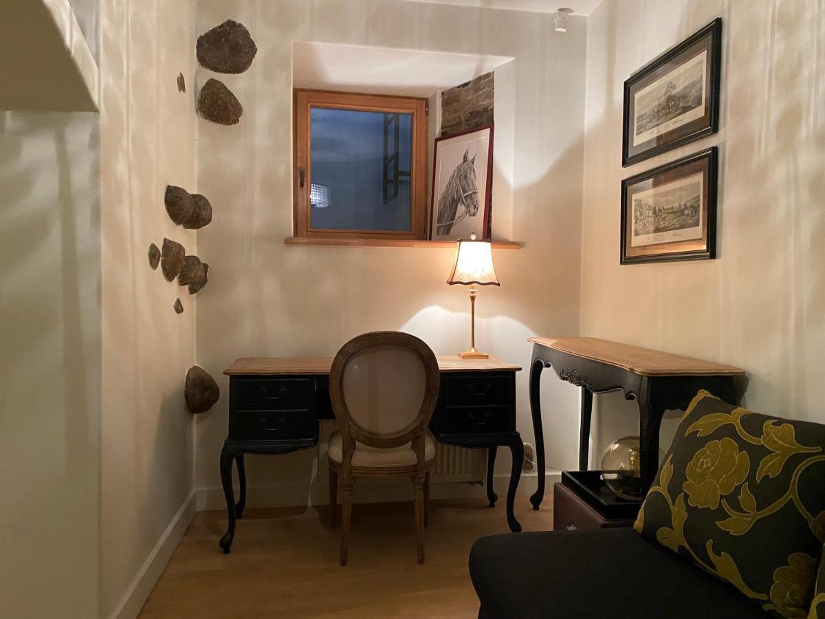 Exclusive Gaono Apartment In The Heart Of Old Town 빌뉴스 외부 사진